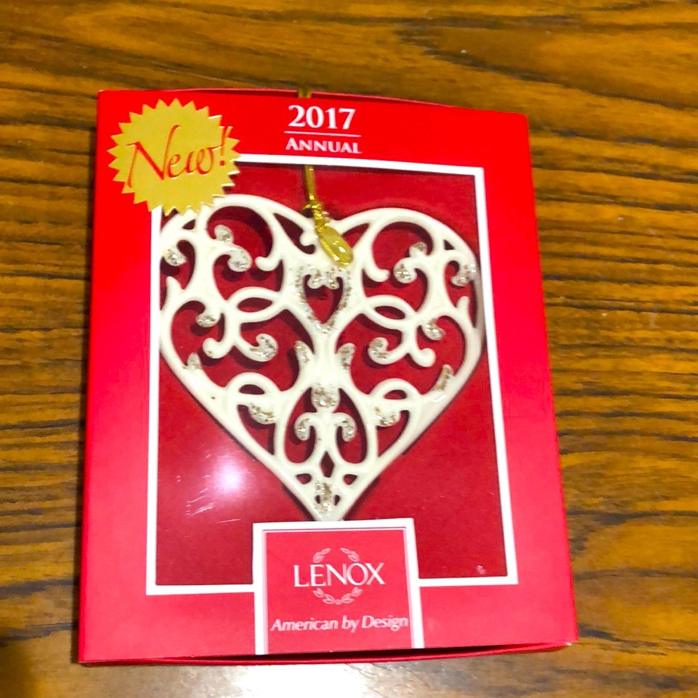 2017 Lenox annual ornament